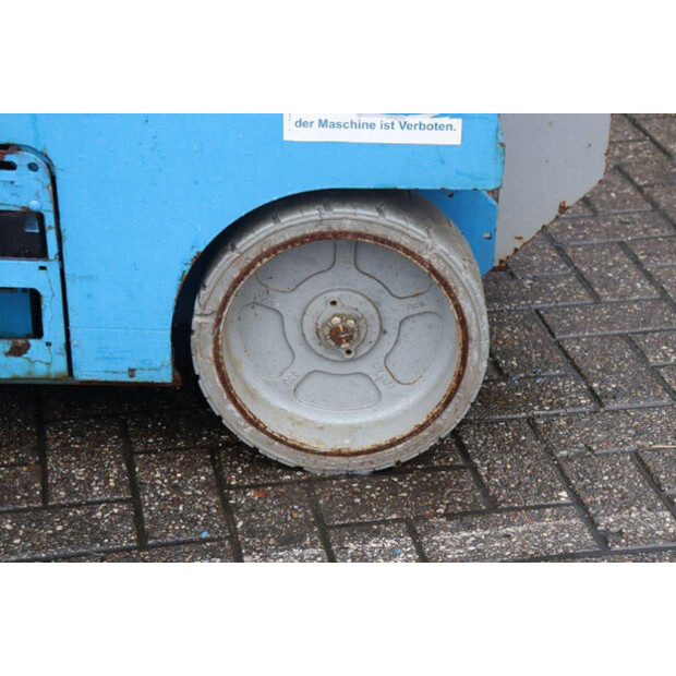 2016 Genie GS-2046-41323204