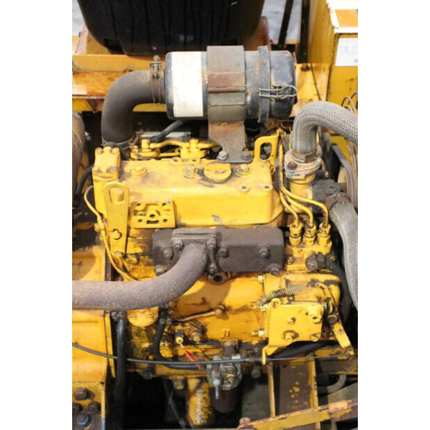 كوماتسو PC09-41324085