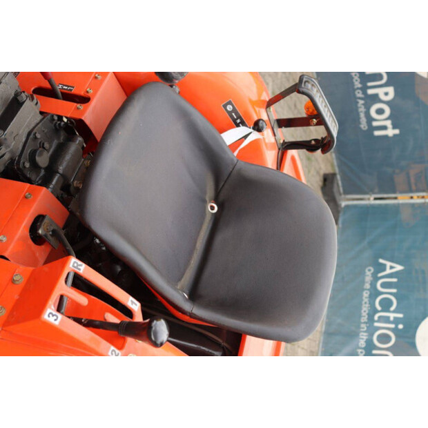 KUBOTA B1702DT-41324447