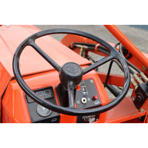 KUBOTA B1702DT-41324448