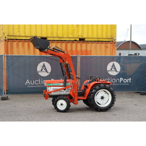 KUBOTA B1702DT-41324459
