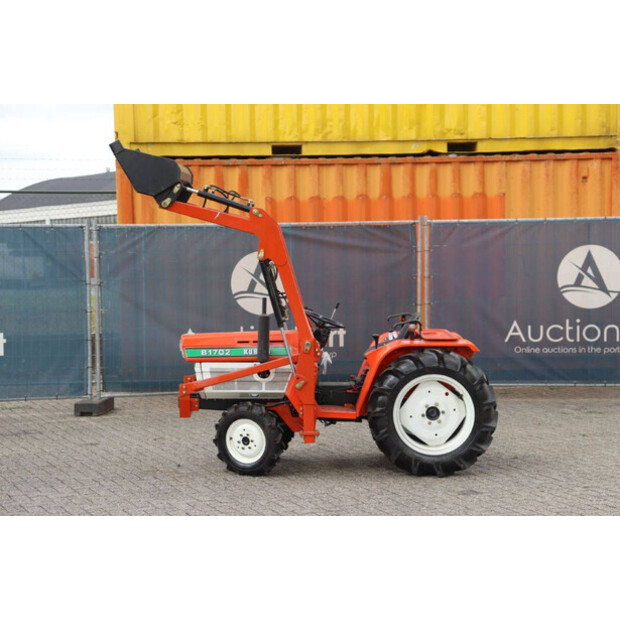 KUBOTA B1702DT-41324460