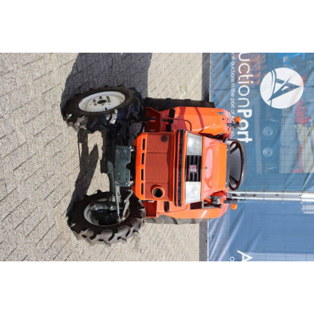 KUBOTA B1-16 Bulltra-41324542