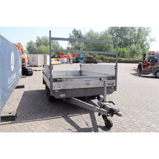2011 Henra PL2-41324936