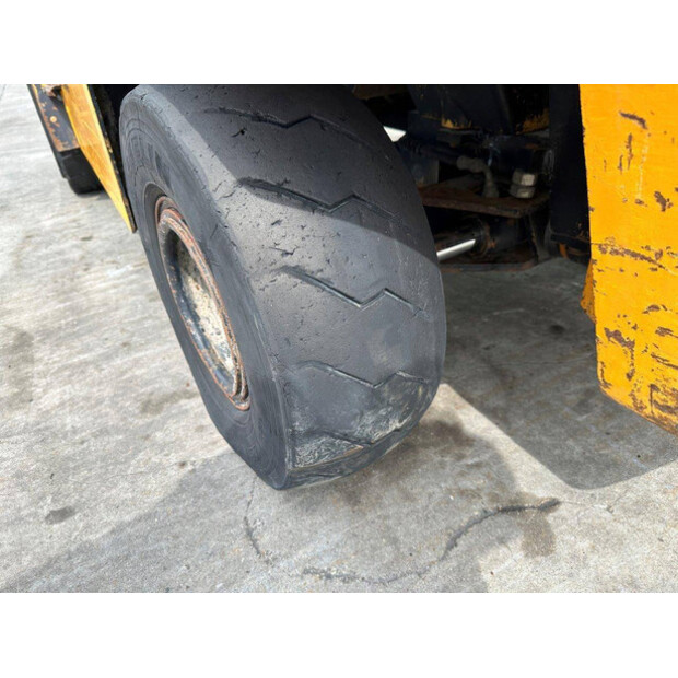 1991 Boss MH40D/4B-3-41325054