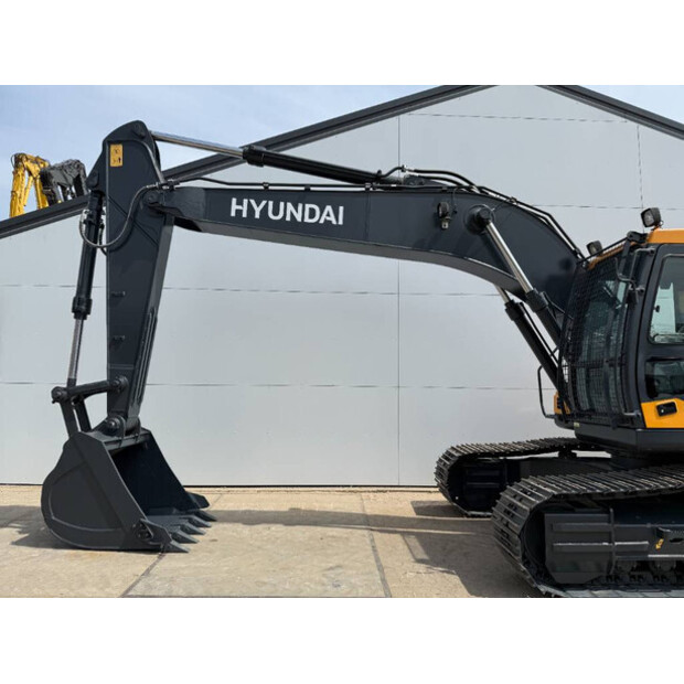 2025 Hyundai R215L-41326008