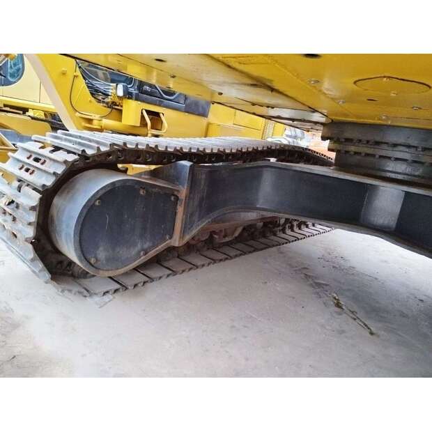 2021 Komatsu PC400-8-41326182