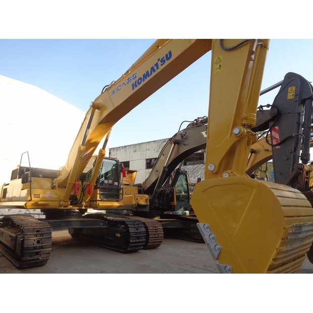 2022 كوماتسو PC450-8-41326200