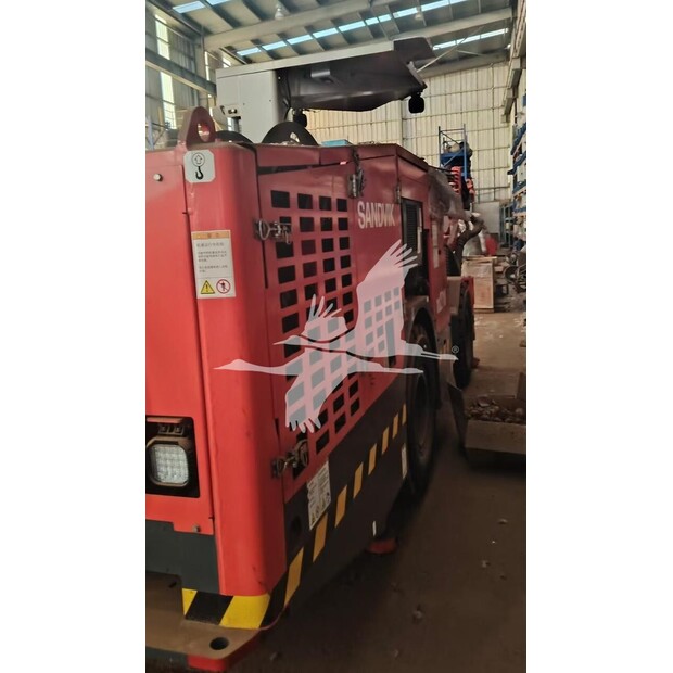 2023 Sandvik DD2710-41335645