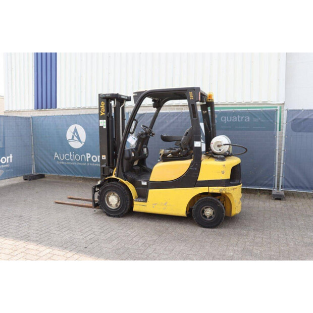 2011 Yale GLP25VX F2170-41338130
