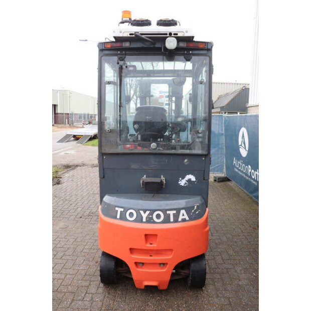2016 Toyota 8FBMT25-41338236