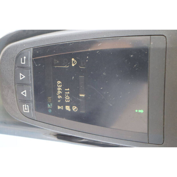 2020 ليندي E16L-02-41338646