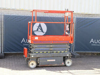 Image for SCISSOR LIFTS 2015 SkyJack SJIII-3219