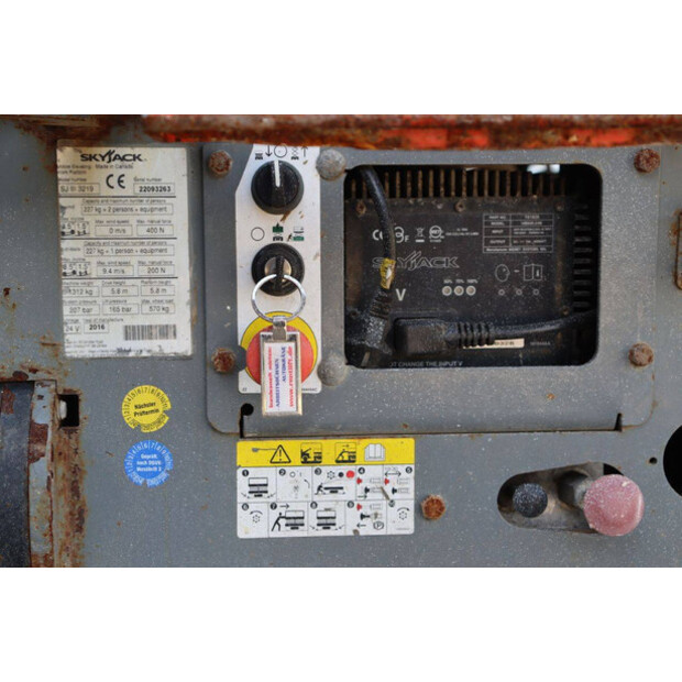2016 SkyJack SJ III 3219-41338691