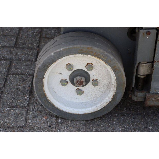 2016 SkyJack SJ III 3219-41338694