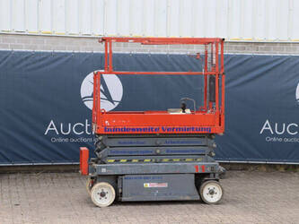 Image for SCISSOR LIFTS 2015 SkyJack SJ III - 3219