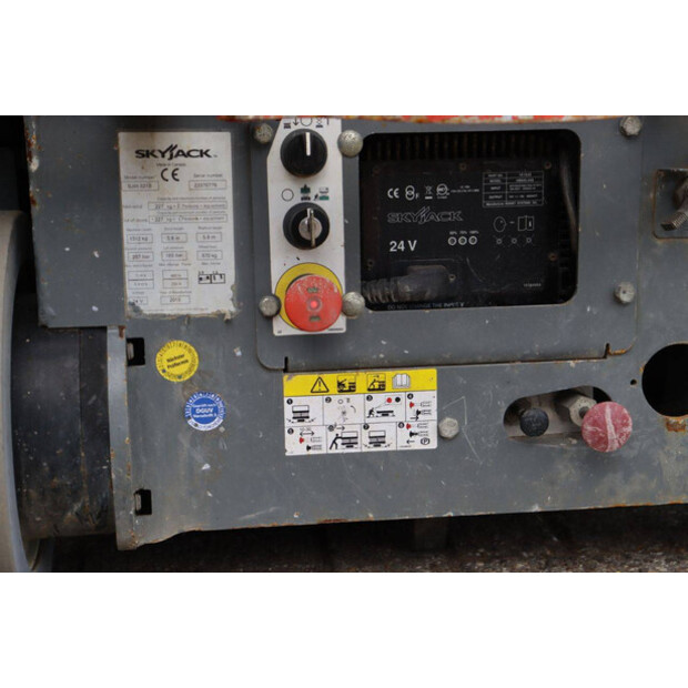2015 SkyJack SJIII-3219-41338997