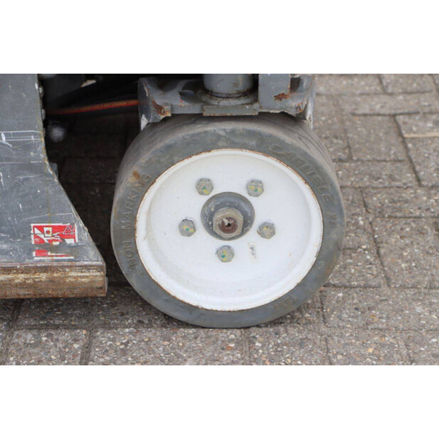 2014 SkyJack SJIII-3219-41339081