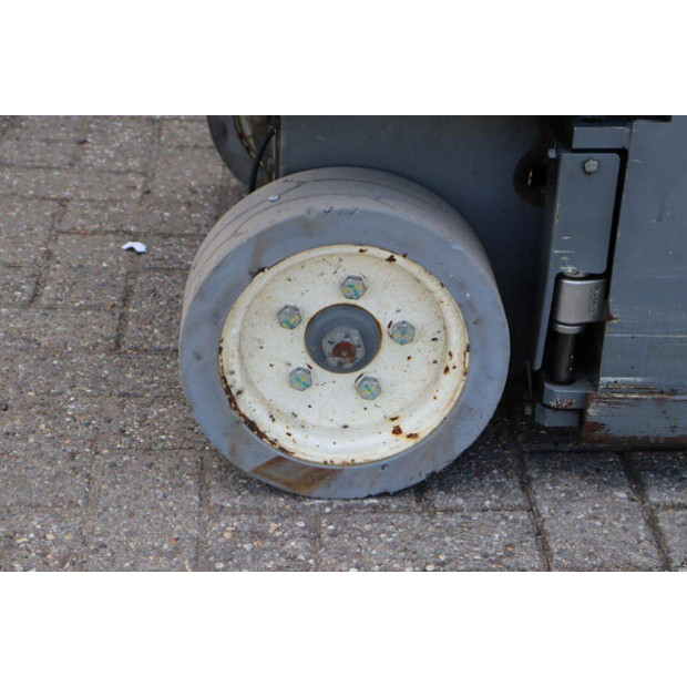 2014 SkyJack SJIII-3219-41339160