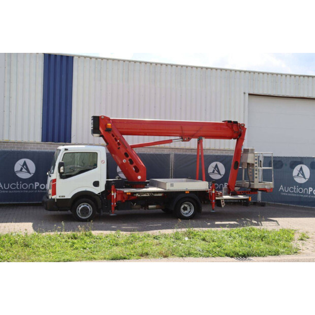2015 NISSAN Cabstar 35.12-41339364