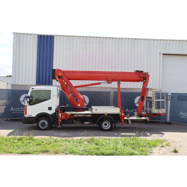 2015 NISSAN Cabstar 35.12-41339365