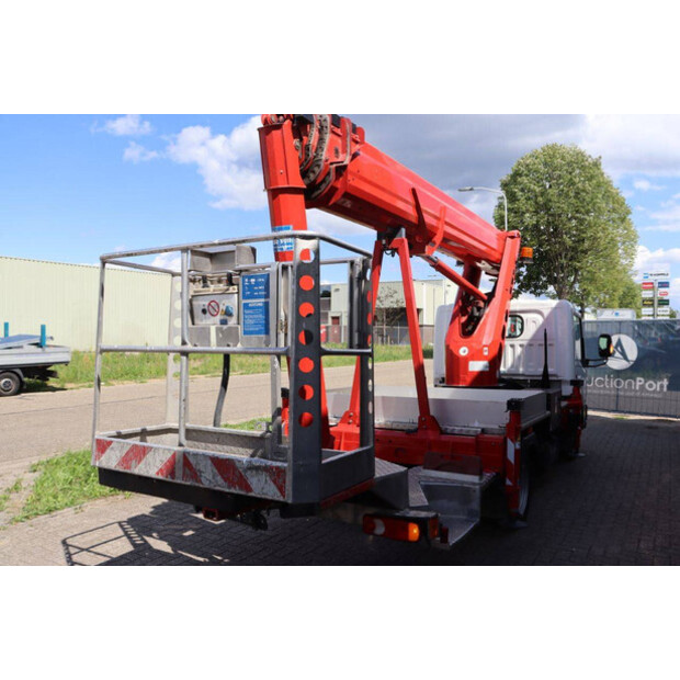 2015 NISSAN Cabstar 35.12-41339369