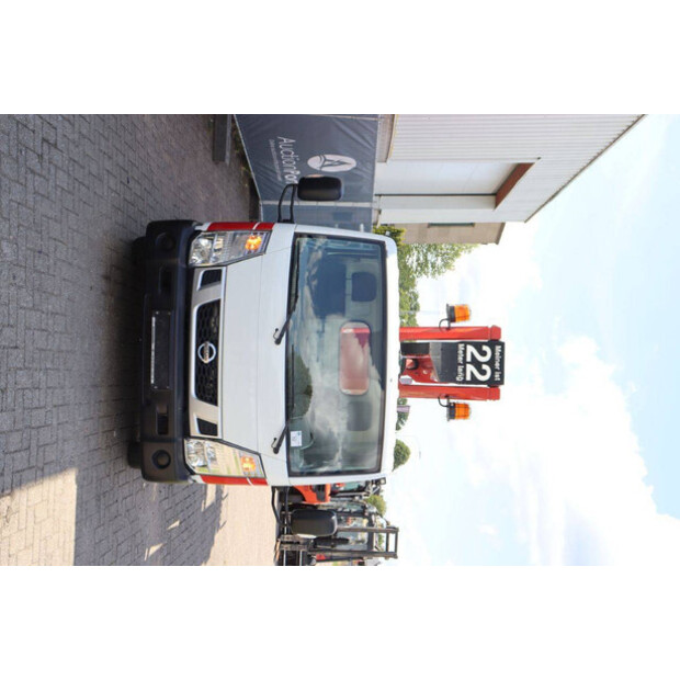 2015 NISSAN Cabstar 35.12-41339371
