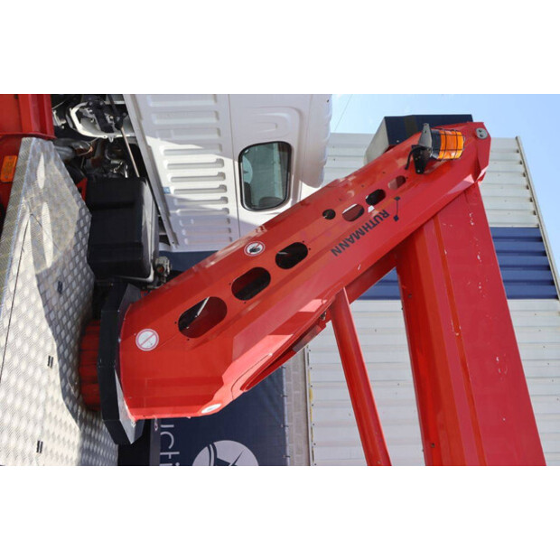2015 NISSAN Cabstar 35.12-41339385