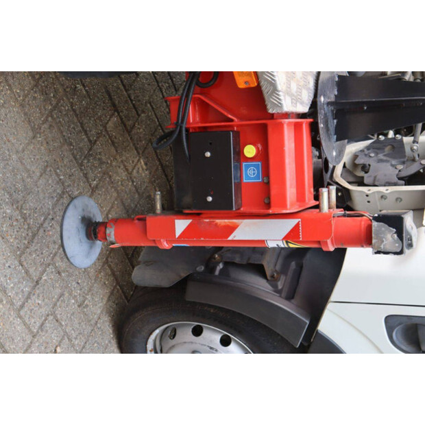 2015 NISSAN Cabstar 35.12-41339392