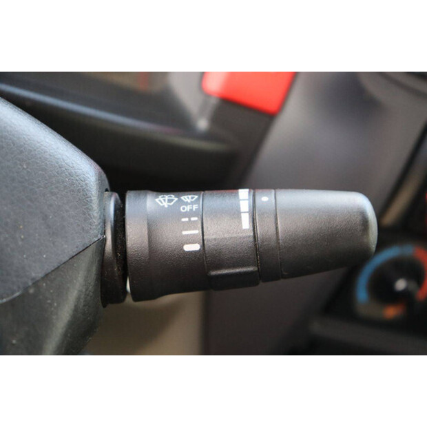 2015 NISSAN Cabstar 35.12-41339408