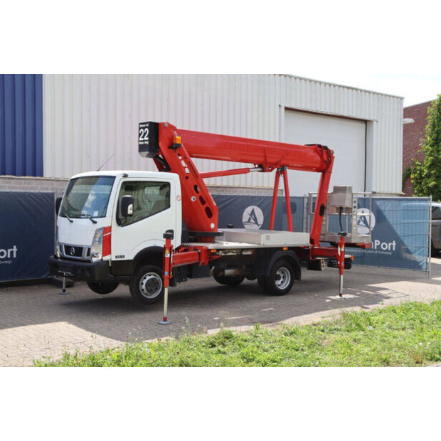 2015 NISSAN Cabstar 35.12-41339410