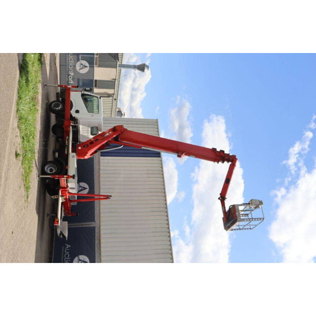 2015 NISSAN Cabstar 35.12-41339417
