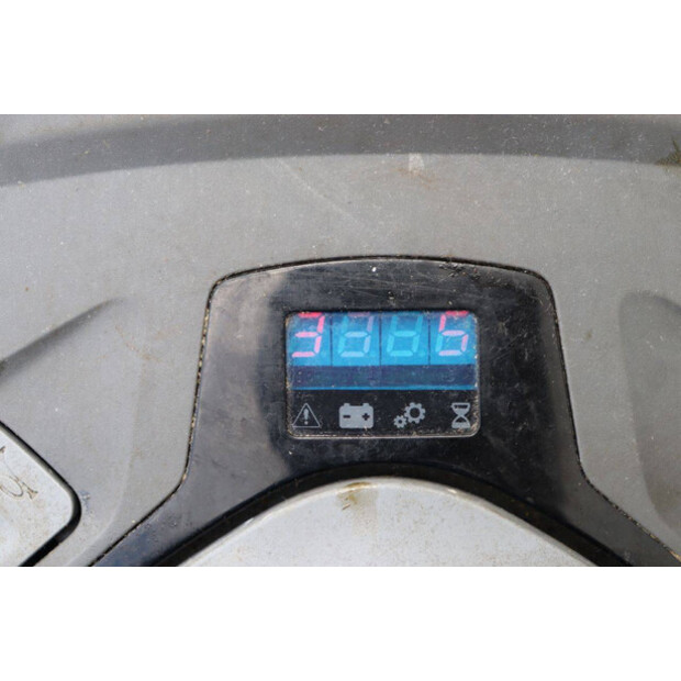2016 BT Staxio 533-41339626