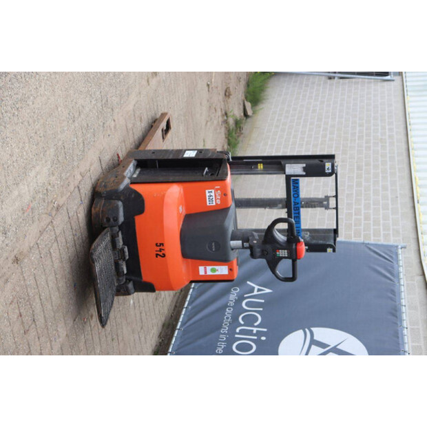 2017 BT SWE200D-41339643