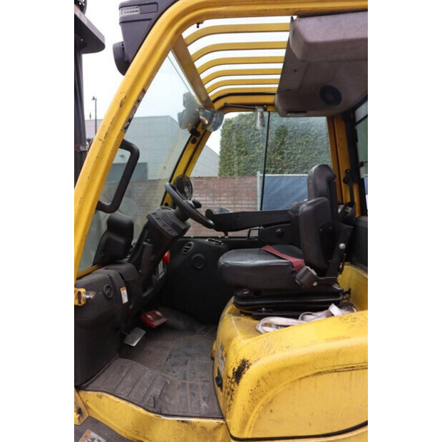 2017 Hyster H5.5FT-41339955
