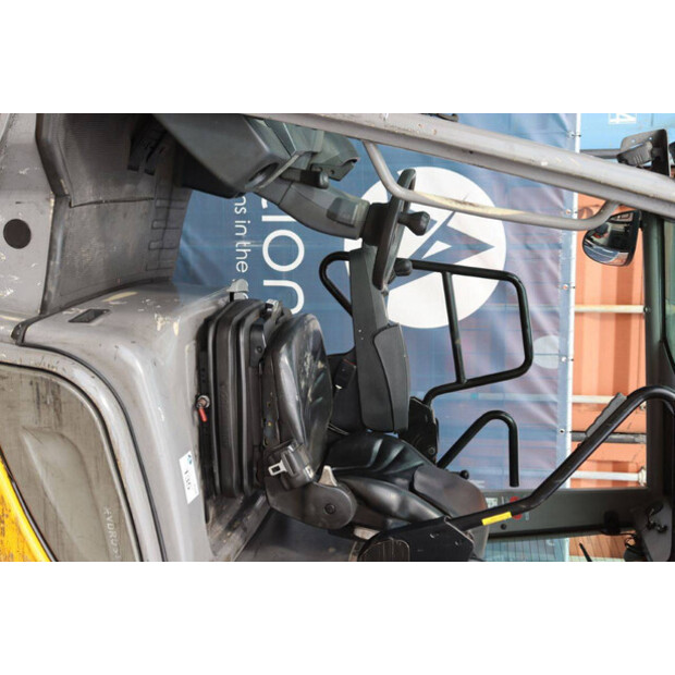 2018 جنجهينريتش TFG 320s-41340248