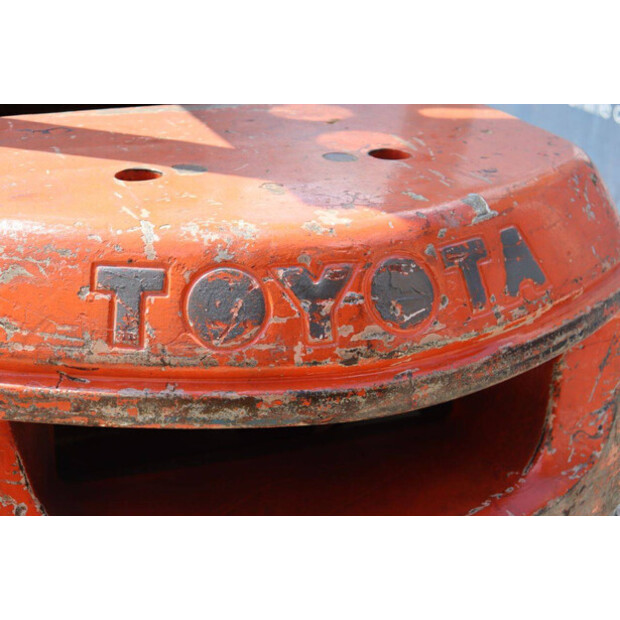 2006 تويوتا 02-7FDF30-41340477