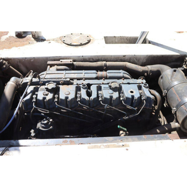1998 HMF 446-41340909