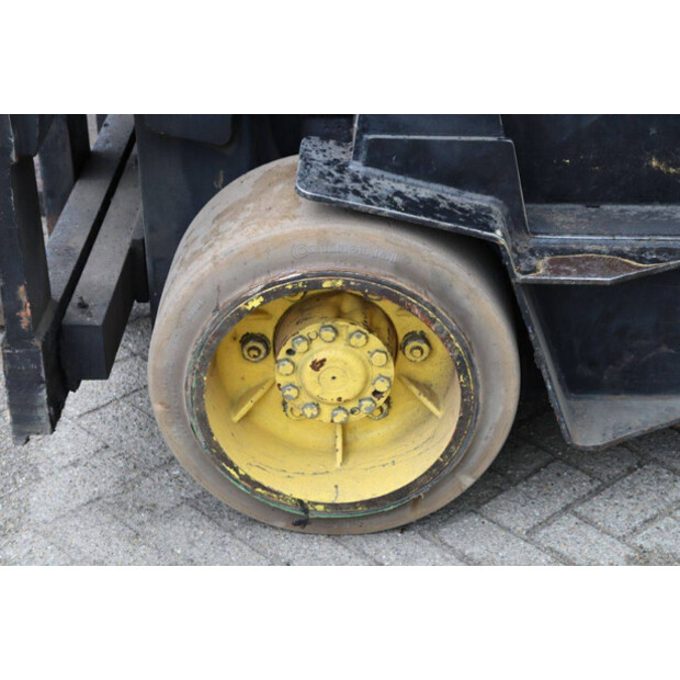 2000 Hyster E5.50XL-41340971