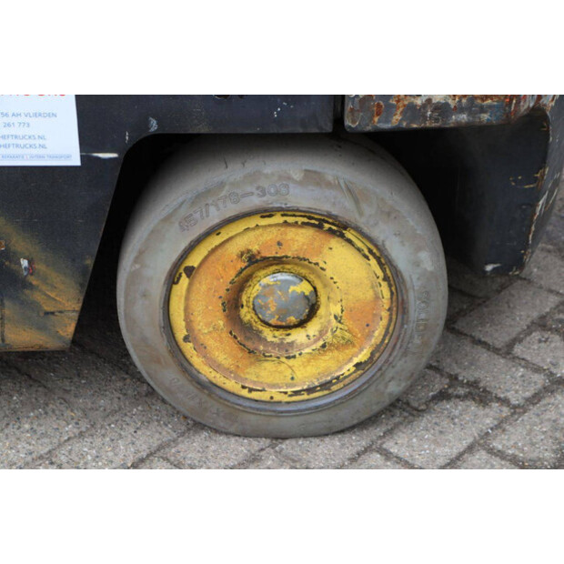2000 Hyster E5.50XL-41340976