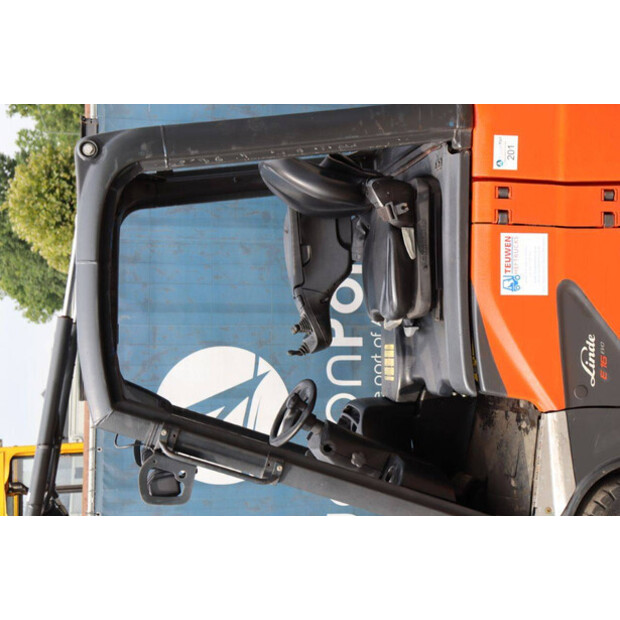 2017 Linde E16C-02-41341115