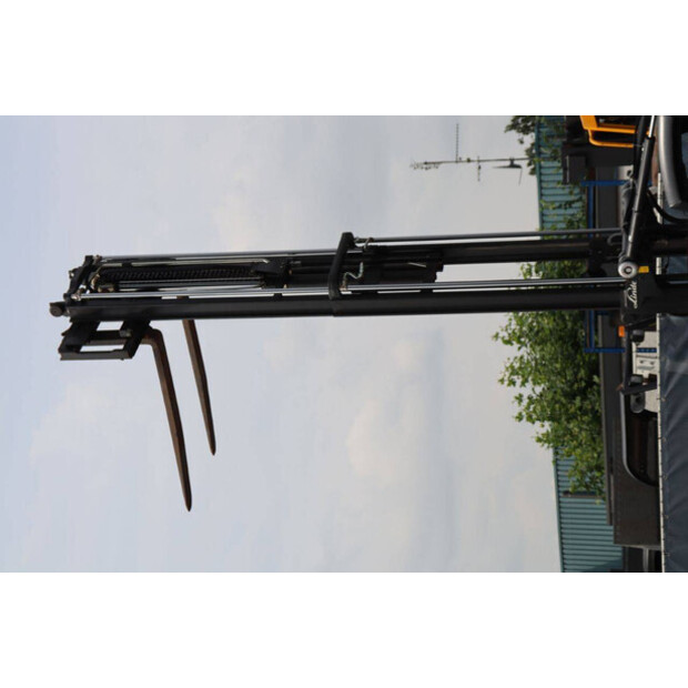 2017 Linde E16C-02-41341124