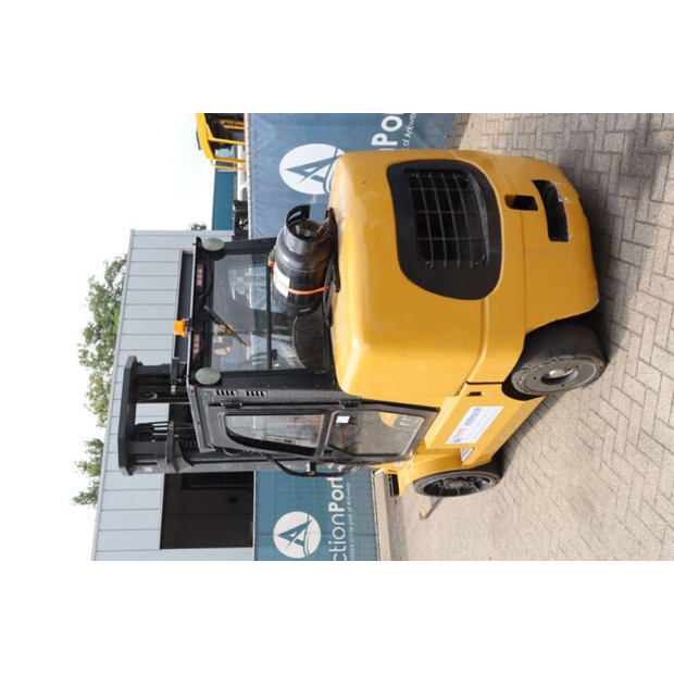 2013 Caterpillar GC70K5-41341167