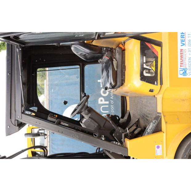 2013 Caterpillar GC70K5-41341186