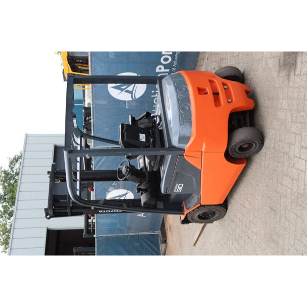 2013 Toyota 8FBMKT30-41341463