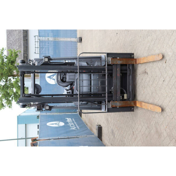 2018 ليندي E25-41341698