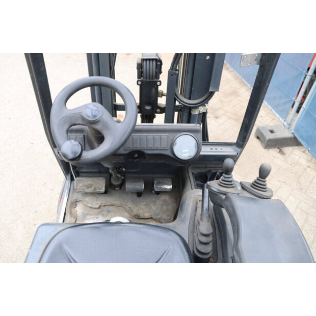 2004 Linde E16C-41341818