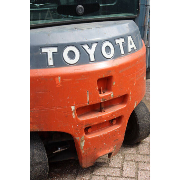 2016 Toyota 8FBMKT25-41341859