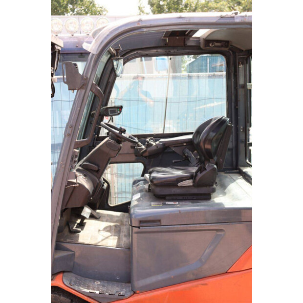 2016 Toyota 8FBMKT25-41341862