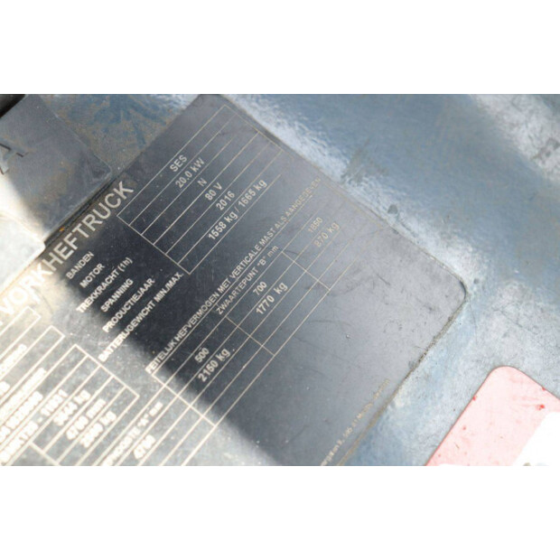 2016 Toyota 8FBMKT25-41341873